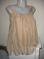 Selyem tartalmú felső, bézs