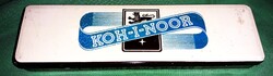 Régi fém lemez KOH -I -NOOR - L&C HARTMUDT Csehszlovák ceruza egységtartó 19 x 5 cm a képek szerint