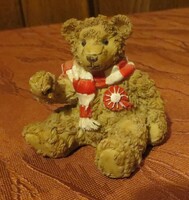 Régi maci piros-fehér csíkos sál kokárda 5 x 4 cm  Boyd's Bears and Friends