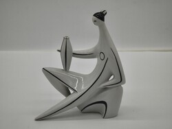 Art deco, modern Zsolnay Török János korsós nő. Vitrin állapotú!