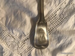 VILLA - KRUPP  BERNDORF - EZÜSTÖZÖTT  - 20 x 2,5 cm  MONOGRAMOS