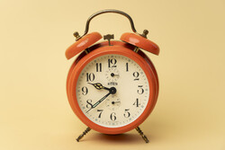 Mid century emes orange table clock / retro / old / made in germany