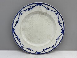Kék festésű porcelán tányér