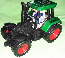 Retro plasztik NEW RAY tologatós traktor SOFŐRREL 15 x 10 cm játék a képek szerint