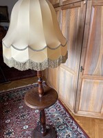 Impozáns, 2 méter magas  állólámpa beépített kisasztallal – Ritka méret!