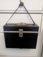 ANTIK fekete bőr válltáska, hordtáska-különleges