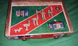 Régi BERBIS fa játék építőkocka dobozával a 20 x 13x 6 cm a képek szerint