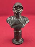 Otto von Bismarck brüszt
