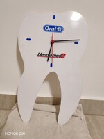 Oral-B, Blendamed relikvia. Fog óra, falióra. Működik. Különleges, érdekes.