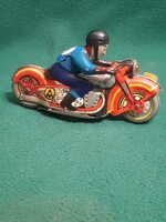 Régi Orosz lemezmotoros