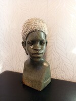 Egyedi, kőből faragott női mellszobor -  jelzett 22 cm magas