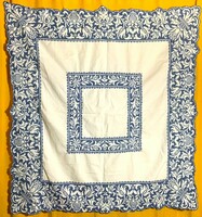 Antik csodaszép hímzett len vászon nagy terítő 100 % kézimunka kézzel szőtt font hímzett szegett