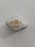 Hollóházi porcelán ékszertartó / bonbonier (fedeles), barna virágmintás