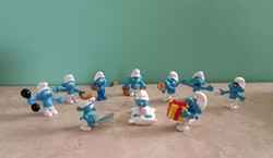 Hupikék törpikék figurák. Peyo 2009