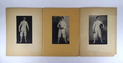 1Z868 Három darab régi nagyméretű fotográfia - fiatal kardvívó sorozat