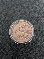 Nemzeti Emlékhely  sorozatból  2000 Ft  Fiumei úti Sirkert