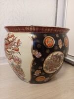 Pompás Satsuma-stílusú kínai porcelán kaspó – Belül aranyhalas festéssel ,27 cm átmérőjű