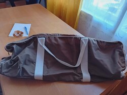 AUSZTRÁL KÖNNYŰ, MOSHATÓ SPORT TÁSKA, RÖVID FÜLLEL, NEM HASZNÁLT
