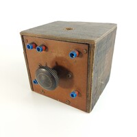 Old amateur detector radio - untested, unknown internals