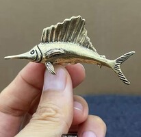 Öntött réz Kardhal figura