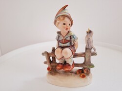 M.J.Hummel Kerítésen Ülő Fiú
