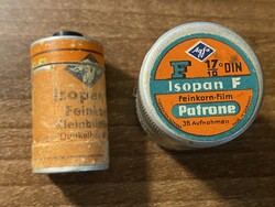 Agfa Isopan F film cassette (metal box)