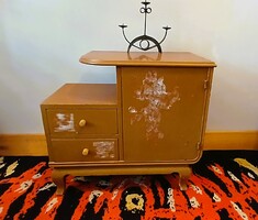 Art deco-s kis szekrény komód éjjeli szekrény