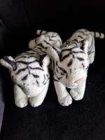 2db sokat szeretgetett fehér tigris 25cm hosszú