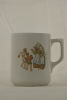 Zsolnay porcelán gyermekbögre "Jancsi és Juliska" mesemintával A286