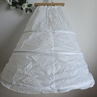 Off-white 3-ring bridal petticoat, hoop snap closure, tie waist