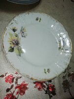 Antik Bernadotte porcelán tányér A képeken látható állapotban van.Akció Aukció több száz termék vegy