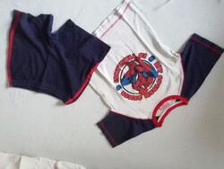 Nyári rövidujjú pizsama szett kisfiúra  spiderman Pókember 110-116   5-6 év