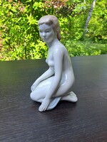 Aquincumi porcelán női akt