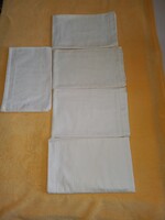 Eladó a 5 db 70x100 cm-es  damaszt párna huzat
