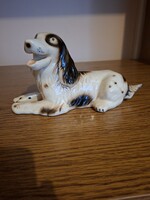 Porcelán kutya. 22,5 cm. Jelzett
