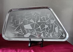 Retro alumínium tálca, mokka kávészemes és gőzölgő kávés csésze motívumos