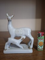 Polonne őz borjával, gidájával, őzek. 16,3 cm. Hibátlan. Jelzett