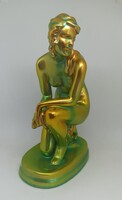Zsolnay porcelán eozi térdelő női akt!