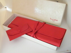Bernard sylvain watch case made of soft leather