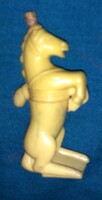Retro papírboltos plasztik lovacska figura korábban ILLATOS RADÍR TARTÓ a képek szerint