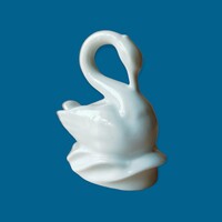 Drasche / Kőbánya porcelán hattyú figura – retró fehér porcelán dísztárgy