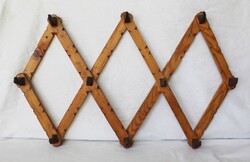 Régi harmonika faragott fa fogas