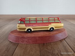 Régi Ikarus 55 alumínium autóbusz makett