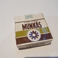 Retro régi bontatlan munkás szivarka cigaretta dohány szocreál trafikárú