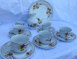 Hollóházi porcelán süteményes és kávés készlet vázával – Őszi levél mintás, hiányos szett