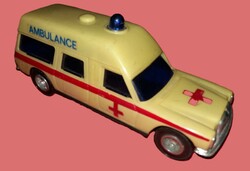 1970.Lucky Toys lendkerekes bakelit MERCEDES Benz játék MENTŐ autó ritka HIBÁTLAN a képek szerint