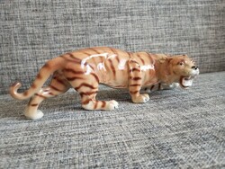Porcelán tigris