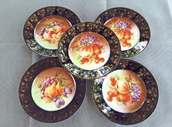 Gyümölcsmintás régi porcelán 5 darab desszertes, süteményes tányér