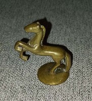 Kis méretű, réz ló figura, szobor