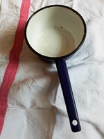 Régi zománcozott nyeles edény/lábas